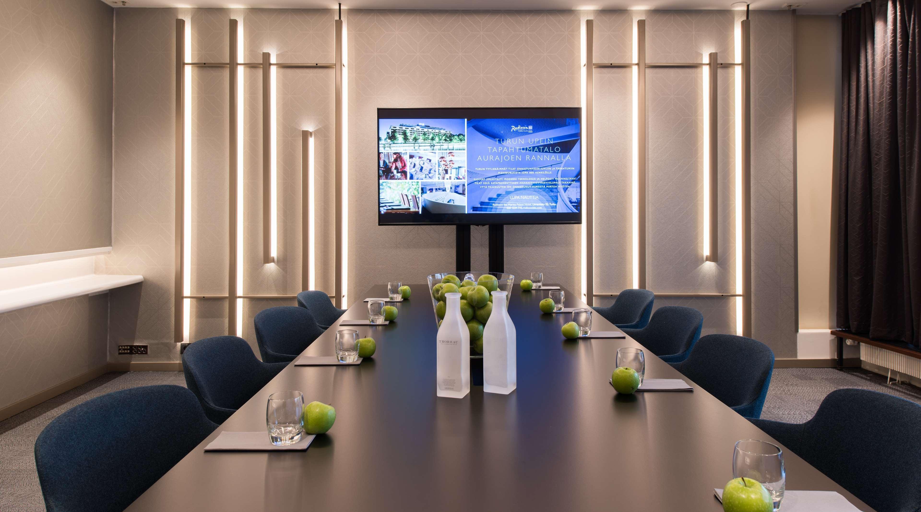 Radisson Blu Marina Palace Hotel, Τούρκου Εξωτερικό φωτογραφία